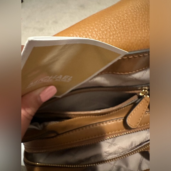 Michael Kors Raven Medium Backpack Pebbled Leather with Dust Bag - Picture 16 of 17